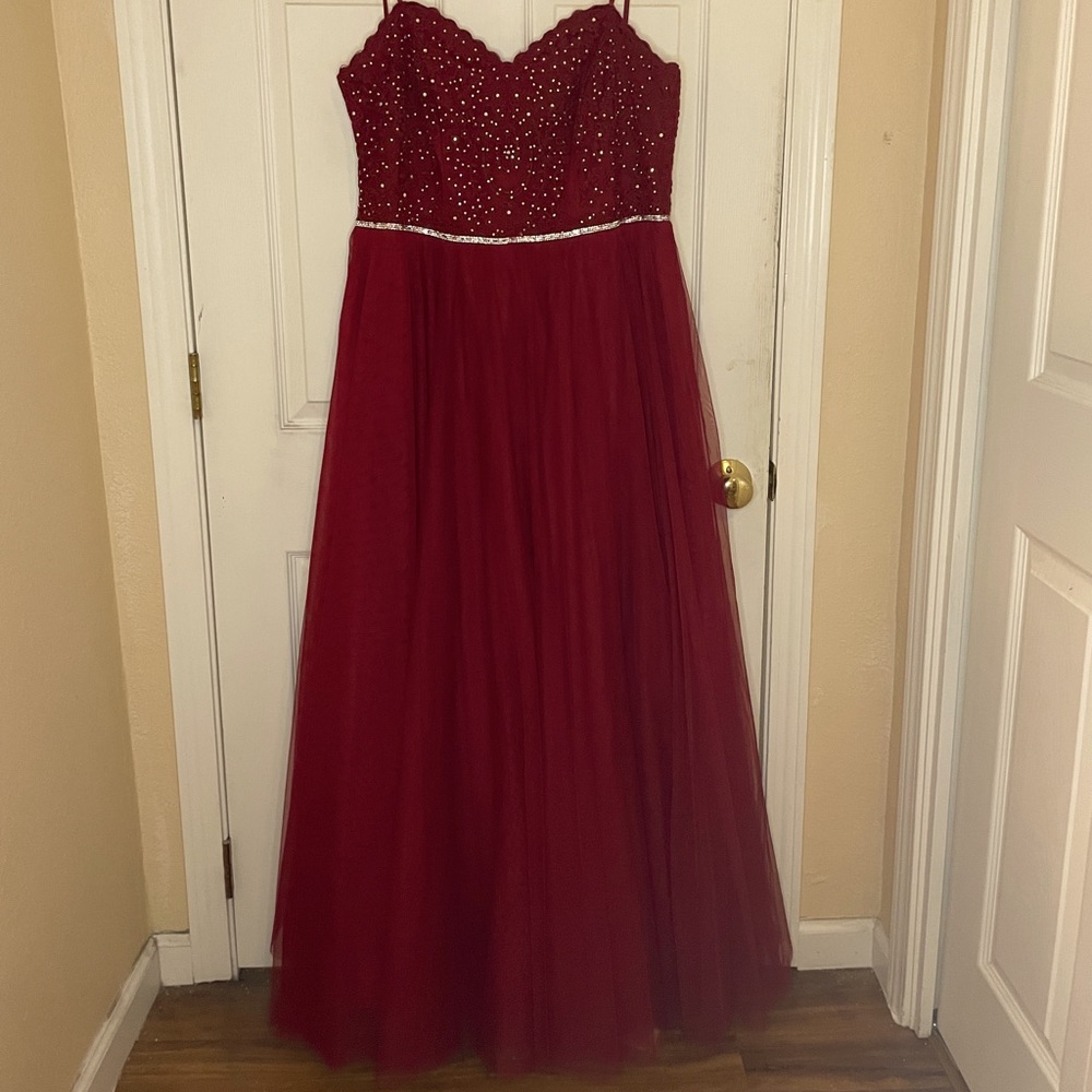 Jodi Kristopher Strapless Dress